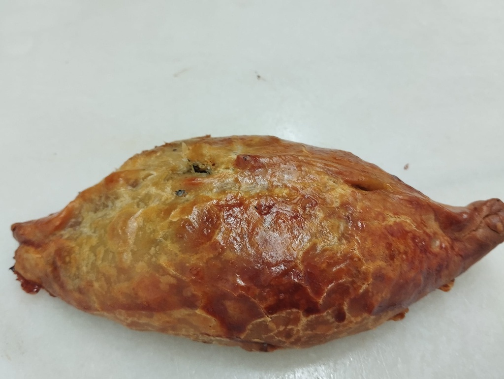 Empanada de Espinacas con Queso de Cabra